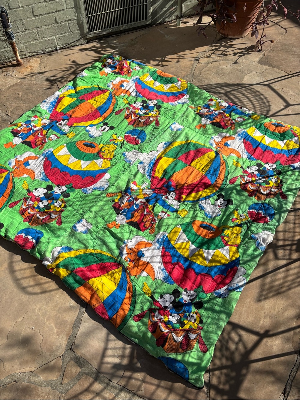 Vintage Disney Mickey & Friends Sleeping Bag 70s Mickey blanket READ - Picture 9 of 16